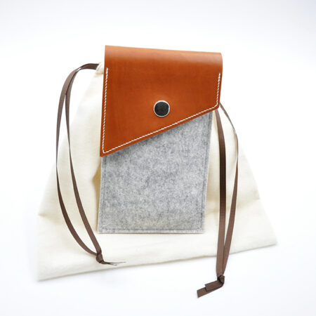 housse telephone feutre et cuir mazzarino